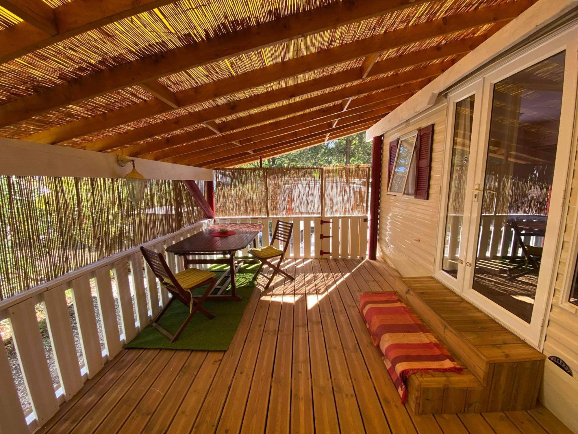Mobil Home Au Camping Sellig Le Muy Kültér fotó